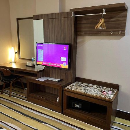 Nova Hotel มีรี ภายนอก รูปภาพ