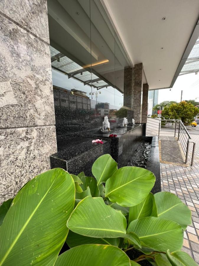 Nova Hotel มีรี ภายนอก รูปภาพ