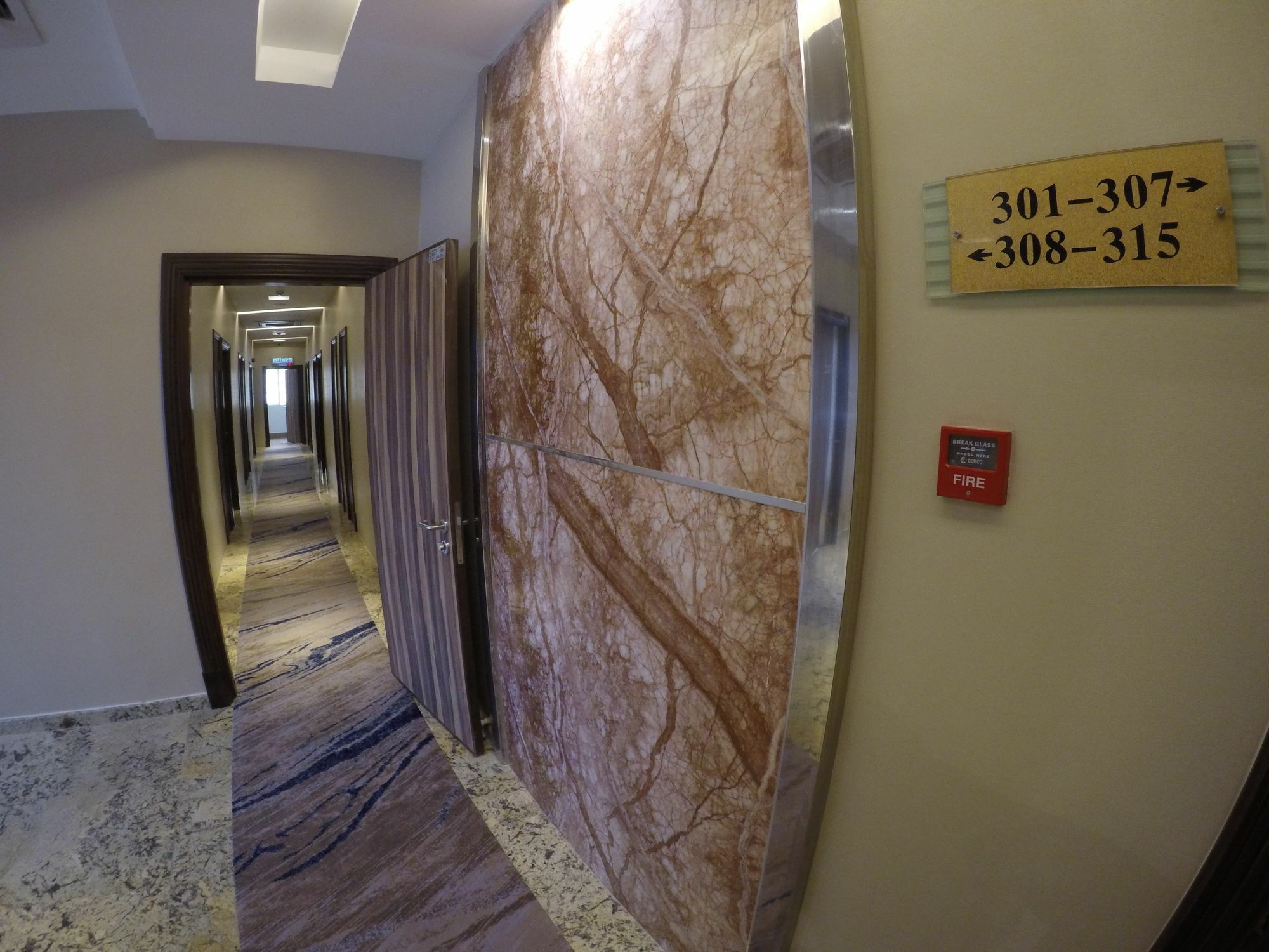 Nova Hotel มีรี ภายนอก รูปภาพ